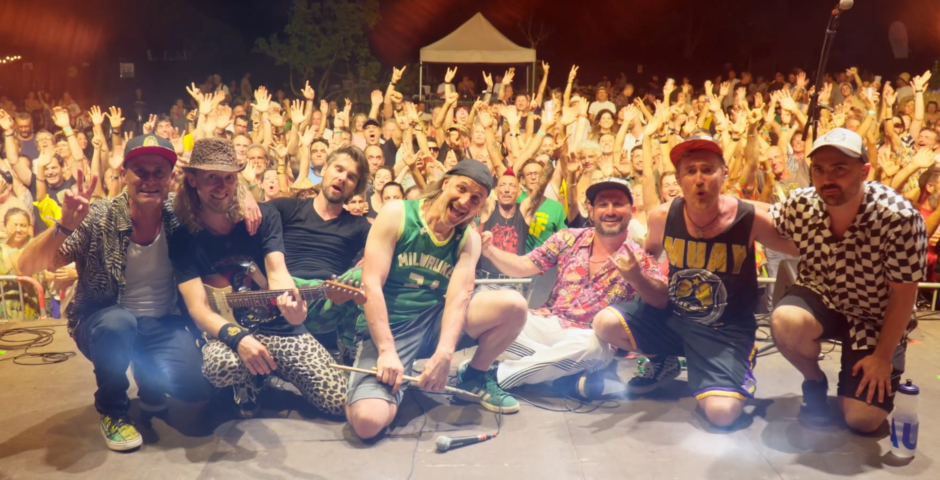 Soa Bomba et le public au festival Salagou en Scène en 2025